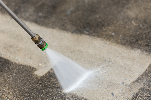 parking lot pressure washing in quincy